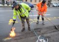 Gropi plombate în Baia Mare. Drumarii puși la treabă „să nu se plictisească”