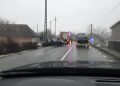 Accident la Colțirea. Se circulă pe un singur sens
