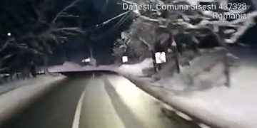 Iarna persistă în Maramureș. Ger dimineața, zăpadă de peste 70 cm la munte