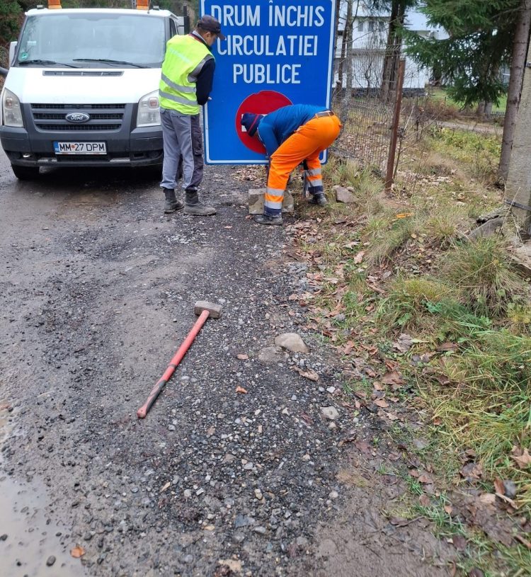 Mai multe drumuri județene din Maramureș, închise circulației pe perioada iernii. Autoritățile fac apel la șoferi să respecte restricțiile. VIDEO