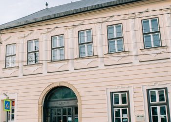 Expoziția de pictură „Armonii de iarnă”, la Casa de Cultură din Baia Sprie