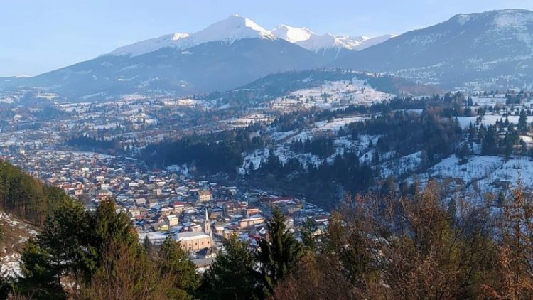 Moisei devine capitala dialogului juridic regional: Forumul Comisiilor Parlamentare Juridice reunește delegații din patru state europene