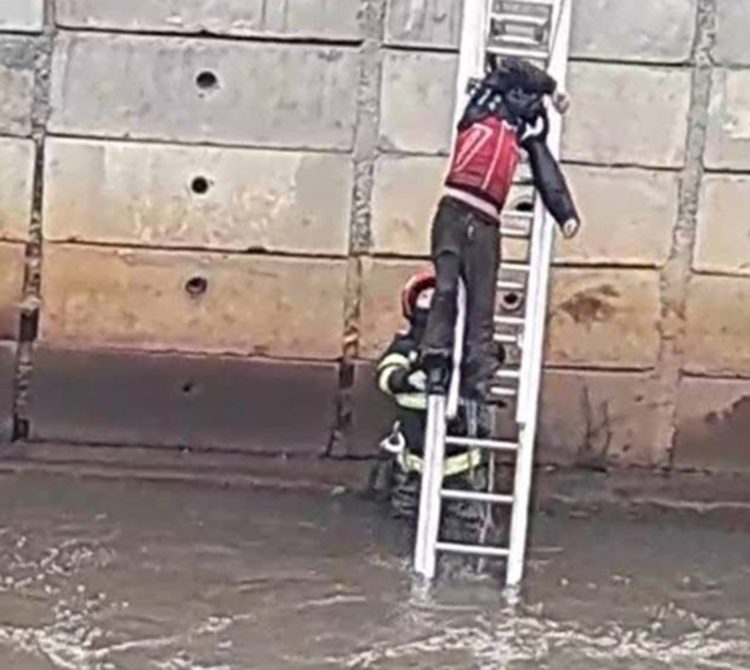 Polițiștii spun cine este bărbatul scos mort din Săsar