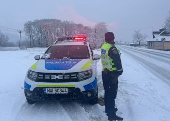 Recomandările polițiștilor rutieri pentru circulația în siguranță pe drumurile din Maramureș, în condiții de iarnă