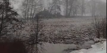 Detonări controlate pentru eliminarea zăpoarelor de gheață în localitatea Răzoare