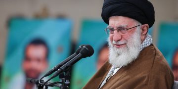 Liderul suprem al Iranului, ayatollahul Ali Khamenei, ar fi fost ucis. Corpul lui, identificat
