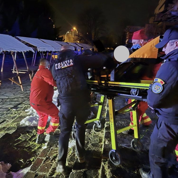 FOTO: Adolescent de 15 ani în comă alcoolică. A ajuns la spital