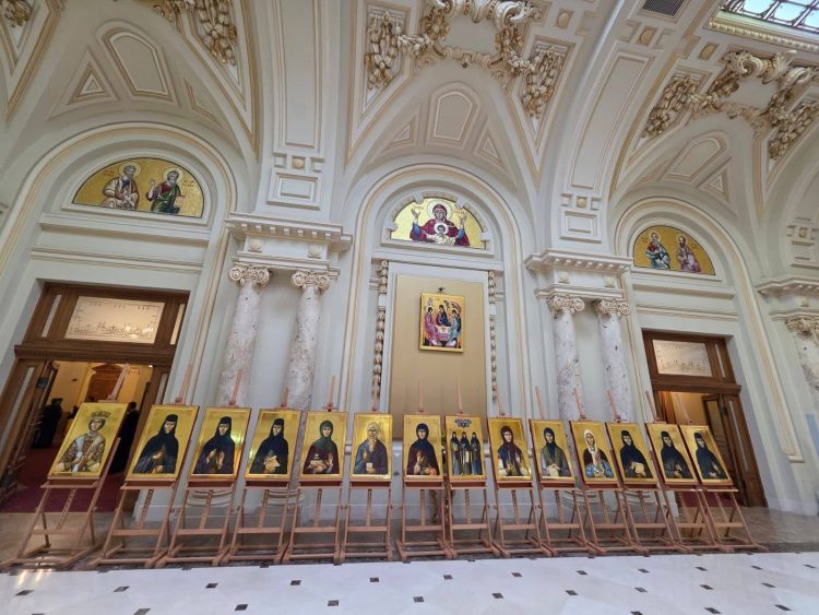 Moment istoric la Catedrala Patriarhală. Proclamarea generală a canonizării celor 16 sfinte femei românce