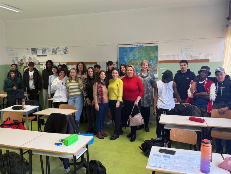 Profesori din Maramureș, schimb de experiență în Italia: bune practici pentru educația adulților