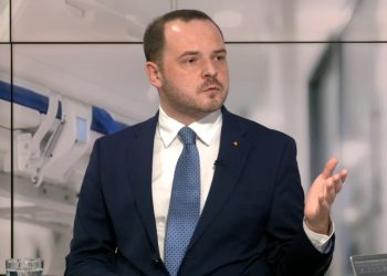 Efectul Borșa! Dreptatea nu se face lovind cu pumnul medicul sau asistentul!