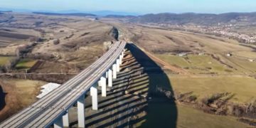 Vestea bună (aproape de noi)! Anul acesta vor fi deschiși aproape 100 de kilometri noi din Autostrada Transilvania!