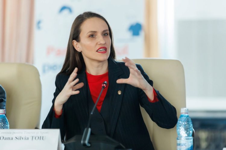 Totuși, de ce mai avem Parlament? Miniștrii USR refuză să dea socoteală în fața aleșilor!