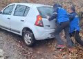 Intervenție a jandarmilor montani la Șuior. Șoferiță blocată pe drumul închis spre Cota 1000