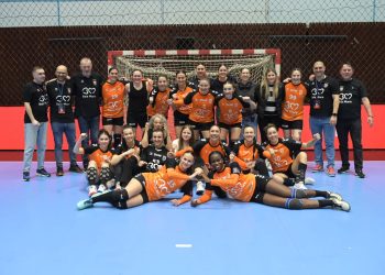 Toată lumea la sală – fetele pot obține calificarea în sferturi