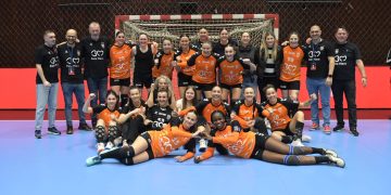 Toată lumea la sală – fetele pot obține calificarea în sferturi