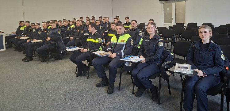 40 de viitori polițiști au început stagiul de practică în Maramureș