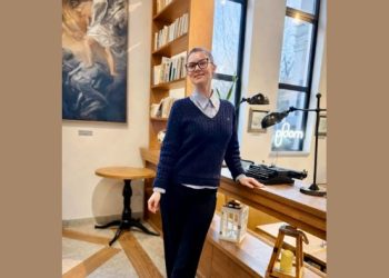 Psihologul de serviciu: Adolescența nu este despre respingerea părinților, ci despre devenirea de sine