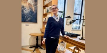 Psihologul de serviciu: Adolescența nu este despre respingerea părinților, ci despre devenirea de sine