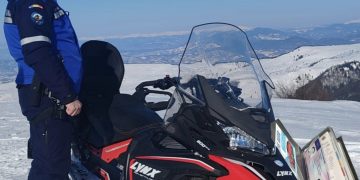 Portofel pierdut pe pârtia din Cavnic, recuperat de jandarmii montani