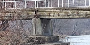 Restricții de circulație pe podul din Rogoz: acces interzis vehiculelor peste 3,5 tone