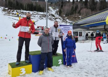 Competiție pe Pârtia Olimpică din Borșa. Polițiștii au dat startul evenimentelor dedicate Zilei Poliției Române