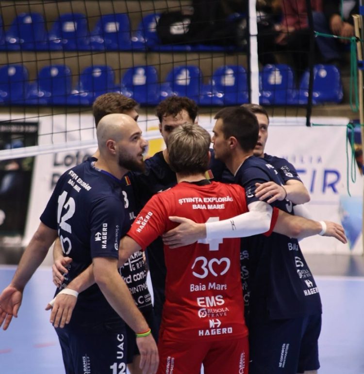 Volei. Știința Explorări Baia Mare, partidă în Cupa României