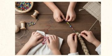 „Șezătoare în Postu’ Mare”, atelier de meșteșuguri pentru copii și tineri la Târgu Lăpuș