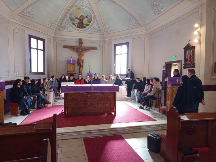 Asociația Umanitară „Sfânta Ursula”, lecție de umilință și slujire la Borșa