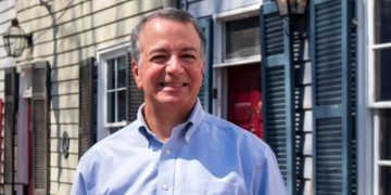 Noul ambasador al SUA în România intră de azi „în pâine!”