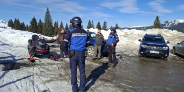 Jandarmii montani intensifică controalele în Munții Rodnei. Amenzi de până la 10.000 de lei pentru accesul cu ATV-uri sau snowmobile