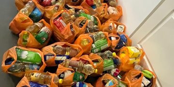 Împreună pentru oameni. Daruri din inimă pentru cei aflați în nevoie, în cadrul Campaniei de Colectă Națională de Paște