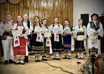 Două zile de tradiție la Festivalul „Cât îi Maramureșu” – 84 de concurenți au urcat pe scenă