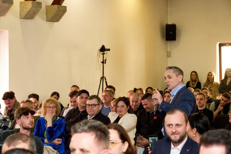 „Spune NU păcănelelor”: Proiect pentru interzicerea jocurilor de noroc în Baia Mare, în dezbatere publică