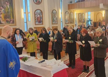 Șase noi membre în Reuniunea Mariană, de sărbătoarea Bunei Vestiri 