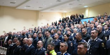 Avansări înainte de termen și la termen pentru 105 polițiști maramureșeni