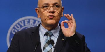 Anchetă la vârful DSU: procurorii militari ar fi ridicat documente și telefoane, inclusiv pe cel al lui Raed Arafat