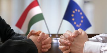 Comisia Europeană va cere explicaţii Ungariei după presupuse scurgeri de informaţii către Rusia de la reuniuni europene
