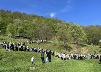 Calea Crucii, la Mănăstirea „Sfânta Maria” din Baia Mare