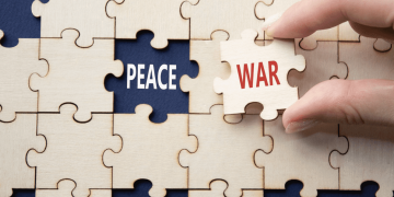 Woke a ucis Occidentul – o viziune neo-marxistă care dă vina întotdeauna pe „privilegiați”