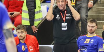 „Tricolorii” pierd calificarea după o eroare incredibilă a selecționerului George Buricea