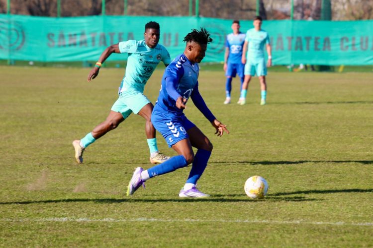LIGA 3: Câte un singur punct pentru cele două aspirante la play-off