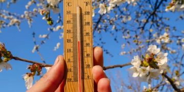 Prognoza ANM. Aprilie aduce ploi peste normal în unele regiuni