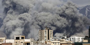 Anunțul făcut de armata israeliană: „Peste 80 de avioane de vânătoare au lovit Teheranul şi centrul Iranului”