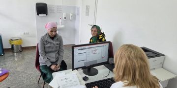 Sprijin pentru persoanele vulnerabile – Beneficiarii Azilului de Noapte, duși la medici