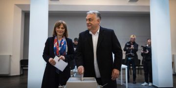 Viktor Orban își recunoaște înfrângerea în alegerile parlamentare din Ungaria