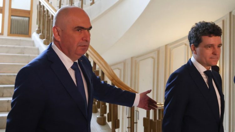 Aoleo, ce tsunami vine! PNL-USR, tusea și junghiul, mișcarea politică ce va răsturna scena politică românească!