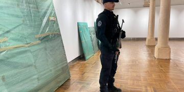 Transport de artă sub escortă – Opere de 420.000 de euro, păzite de Jandarmeria Maramureș