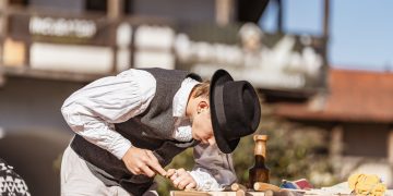 Sărbătoarea Meşteşugurilor Ardeleneşti, la Cetatea Medievală din Târgu Mureș