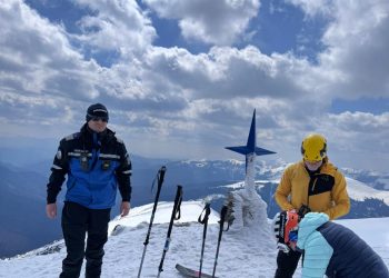 Atenționare pentru turiști: condiții de iarnă pe crestele Munților Rodnei