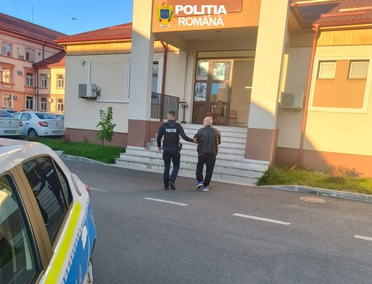 Femeie de 86 de ani agresată de propriul fiu la Cavnic – Suspectul, reținut de polițiști